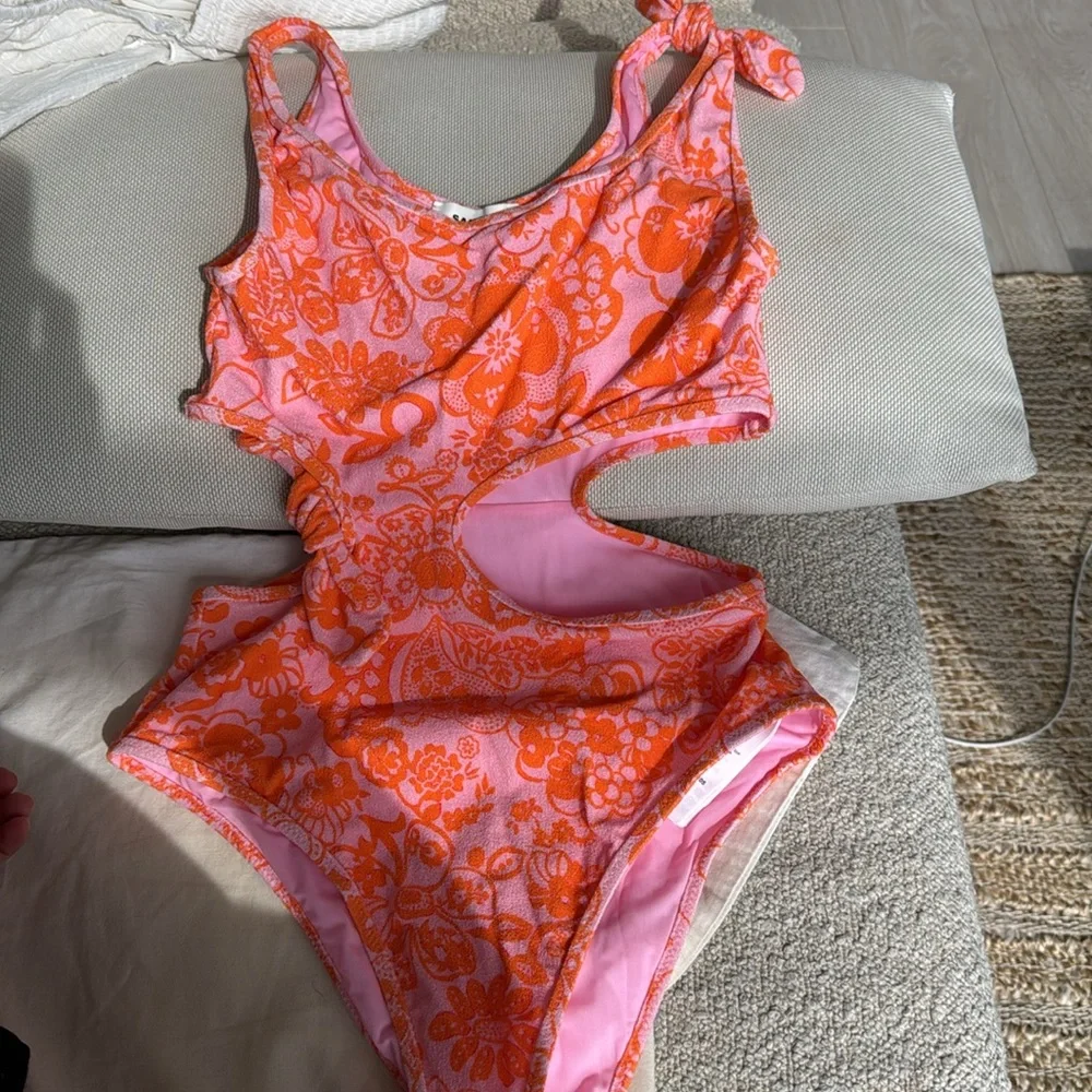 Sandro Paris Floral Cutout Swimsuit in Pink and Orange size 0 brand new no tags - Picture 6 of 6
